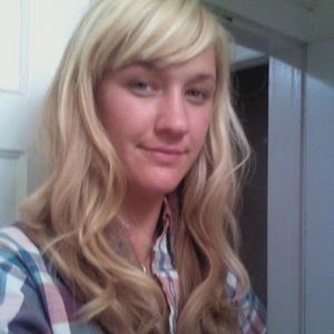 Meet your Posher, Michaela